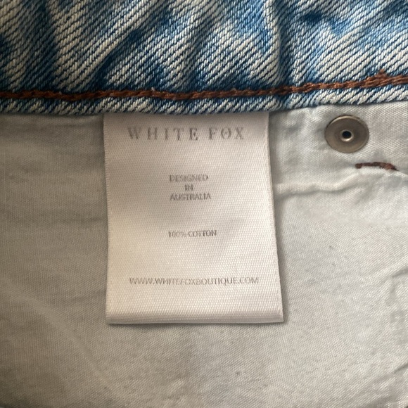 White Fox High Rise Cut Off Jeweled Bedazzled Rhinestone Denim Jean Shorts sz M - Picture 7 of 7